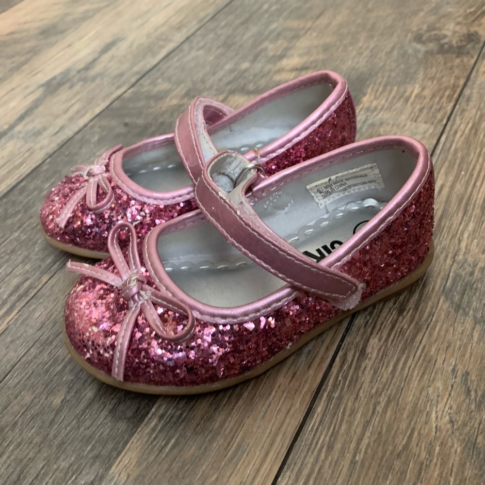 Circo Baby/Toddler Pink Shoes. EUC